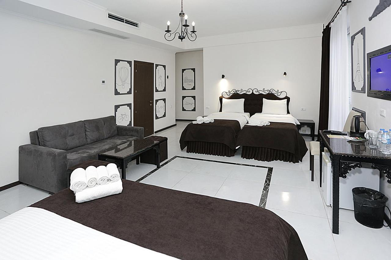 The One Boutique Tbilisi Exterior foto